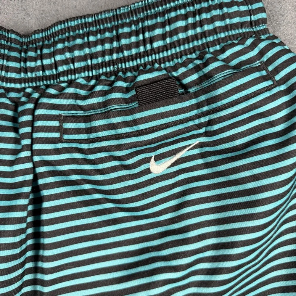 Nike Swim Shorts Mens Large Blue Striped Mesh Lined Elastic Waist Quick Dry